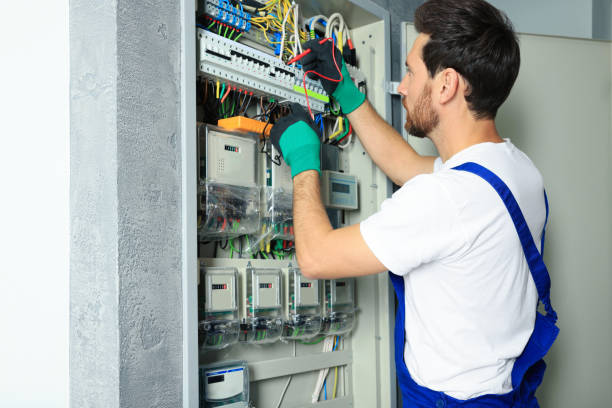 Best Ceiling Fan Installation Electrician  in Northford, CT